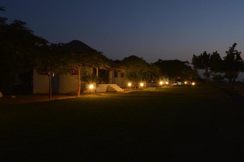 Kutch Safari Lodge Bhuj Extérieur photo