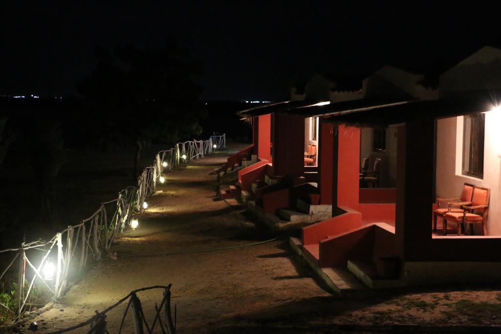 Kutch Safari Lodge Bhuj Extérieur photo